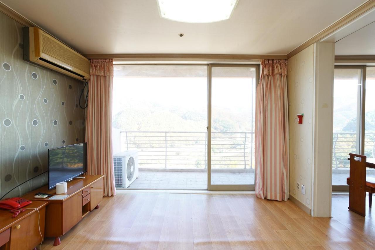 Koresco Chiak Mountain Condominium Hoengseong Exterior foto